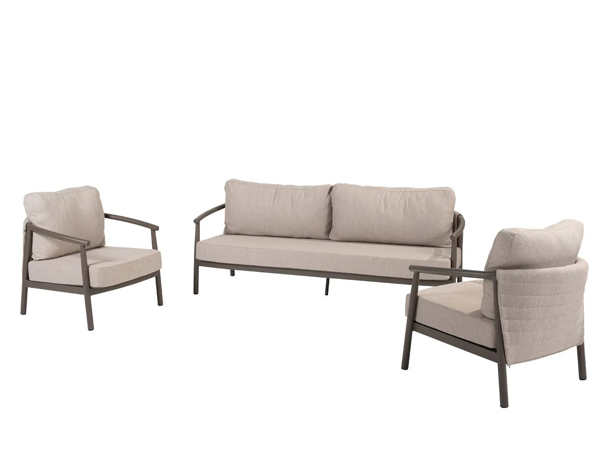 Taste by 4 Seasons | Barolo Lounge Set with Coffee Tables