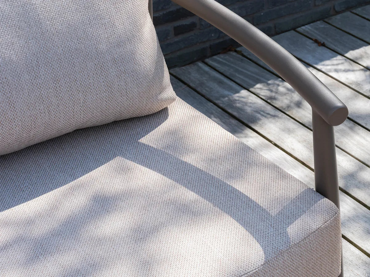 Taste by 4 Seasons | Barolo Lounge Set with Coffee Tables